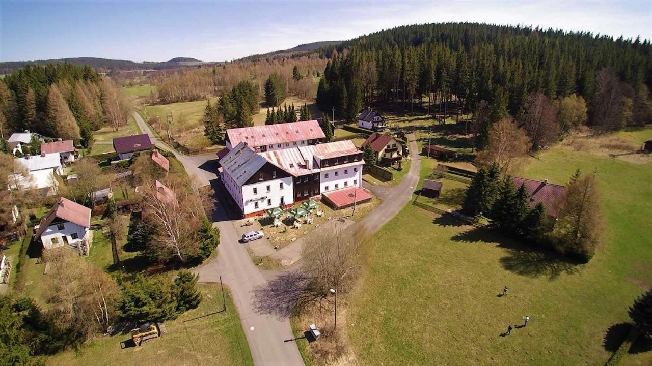 Hotel U Andela Michaela Javorná 外观 照片